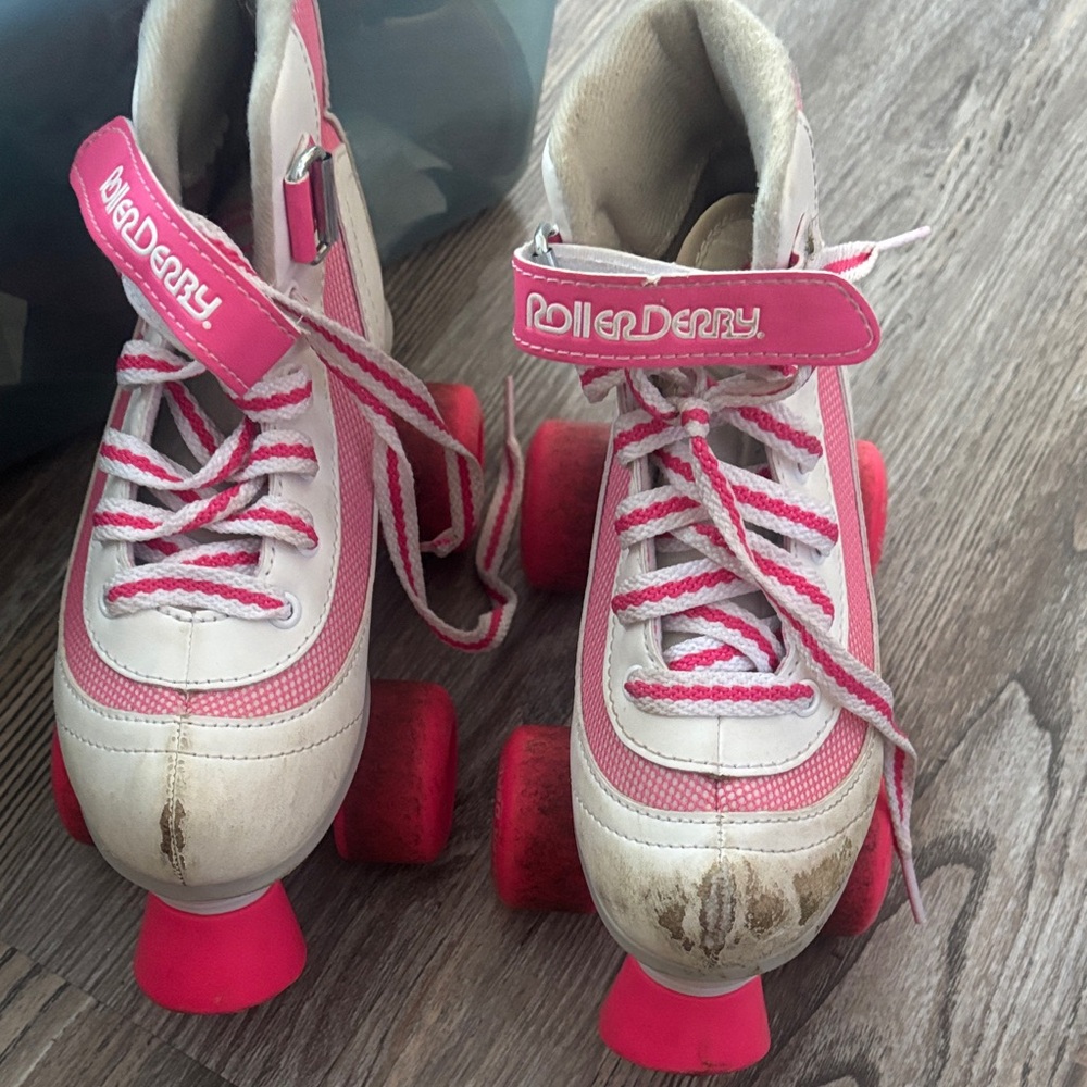 Kids Pink and White Roller Skates